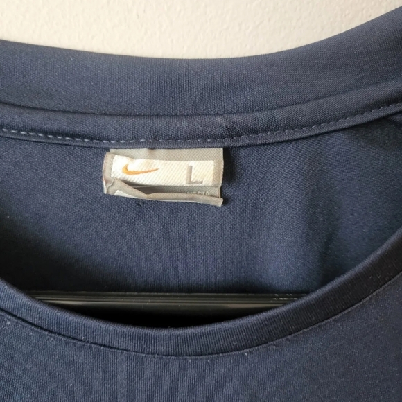 Lot Of 2 Men’s Nike Large Polo and Tshirt - Picture 3 of 7